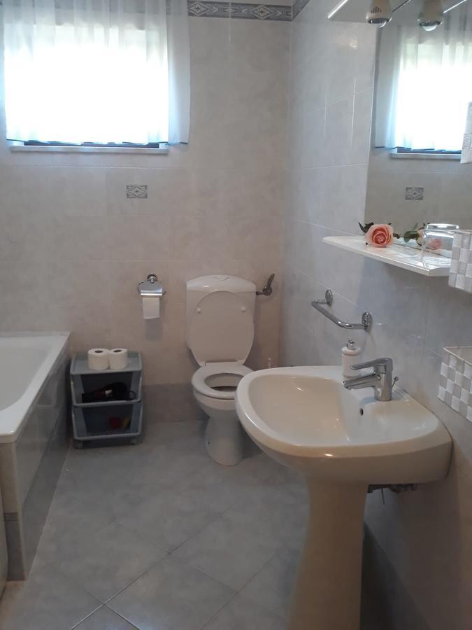 אומאג Apartments Jasna מראה חיצוני תמונה